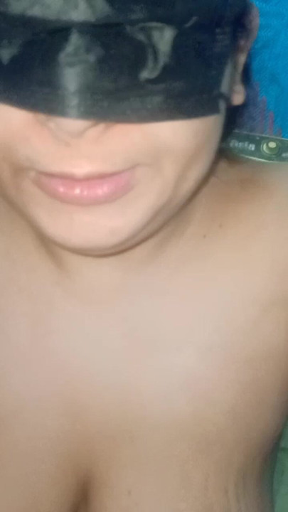Desi wife sucking