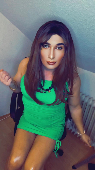 Daha iyi görünüyor Sadece poz verebilirsem