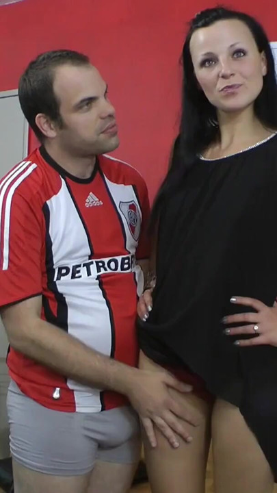 Just before the hot casting Natacha Guapa | Clip 2