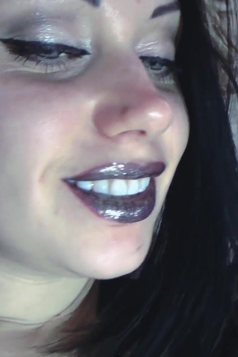 New metal lipstick worship