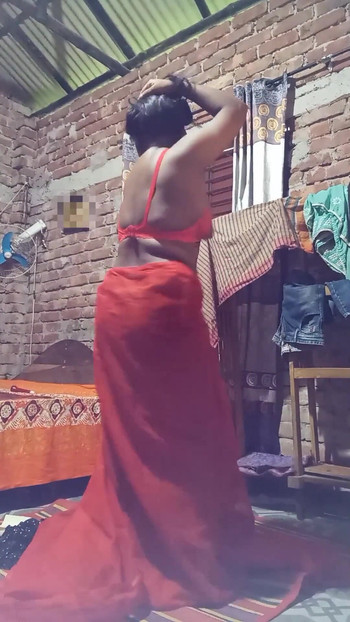 Spectacular moment from "Hot Bhojpuri Strip Dance in Saree Desi Girl Slow Seduction"