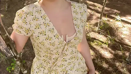 Setubuhi aku dengan keras sebelum melihatnya! Pacarku yang cantik ngentot sama aku di kencan pertama kami di hutan