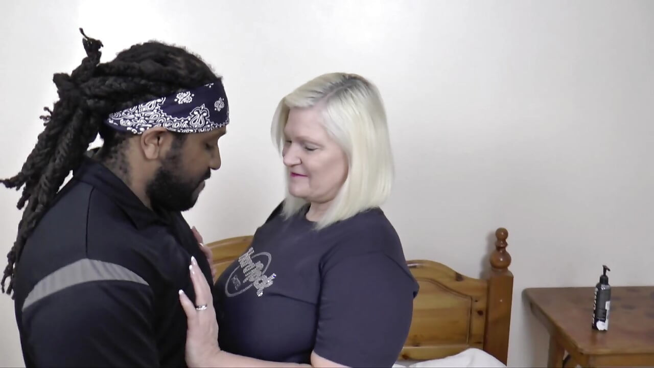 MILF with Huge Tits Cheats on Her Husband