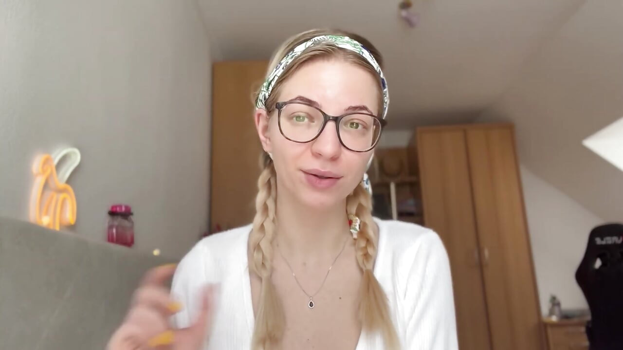 Pros and Cons of Being in a Female Led Relationship (for Both Genders)