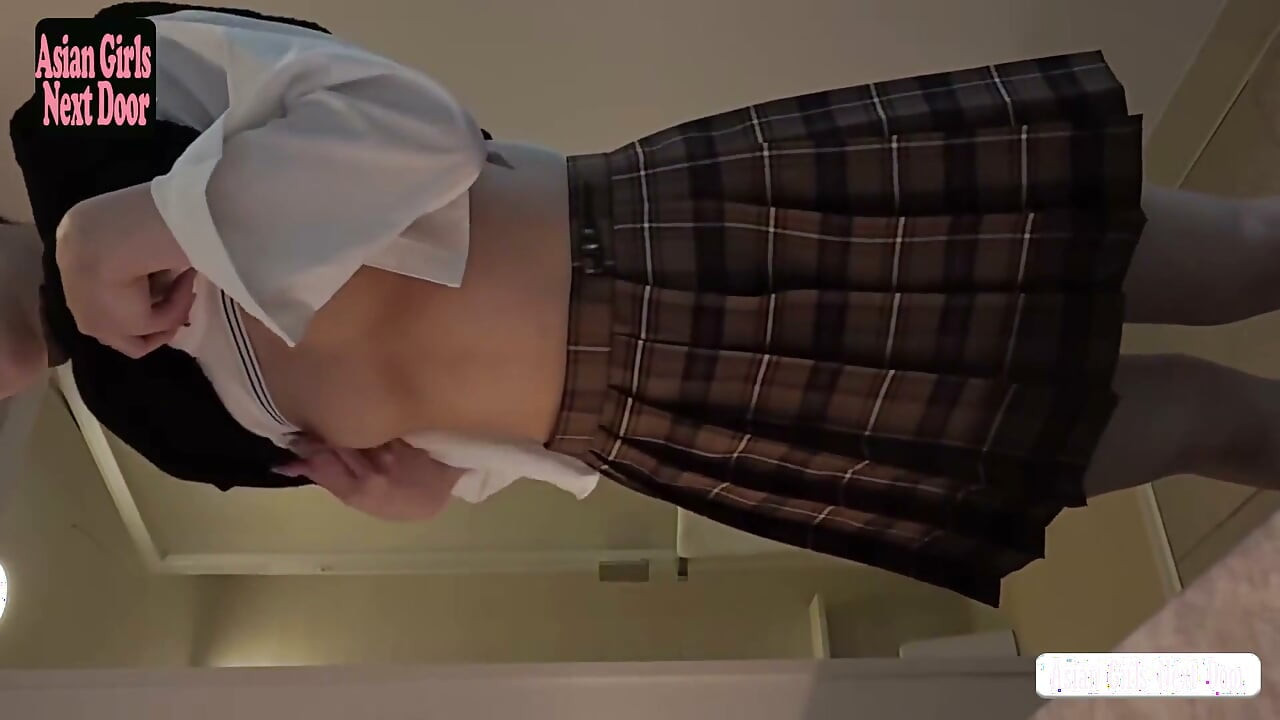 Předtím pracoval(a) jako Idol Trainee podvádí svého přítele pro Hot Spring. Surový sex a creampie ji nechávají, chce zůstat. 1.