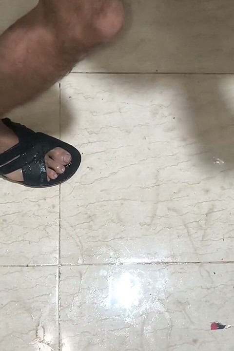 Arab Cuckold Husband Big Dick Friend Fuck My Wife in Shower