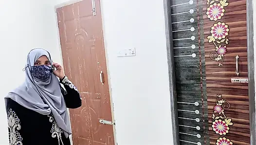 Hijabi stepmom need big dick for face fuck so stepson help her hot xxx