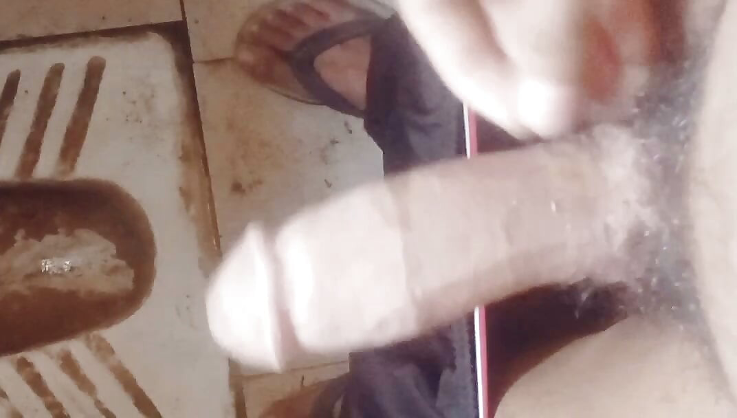 Hastmaithun in bathroom