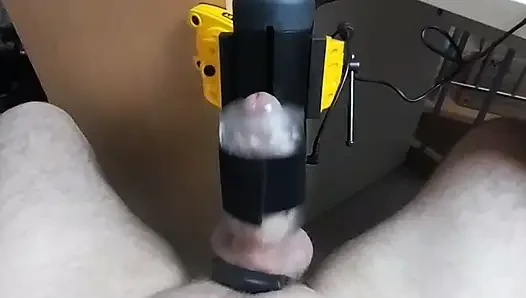 Becerikli yabancılar tarafından kontrol ediliyor