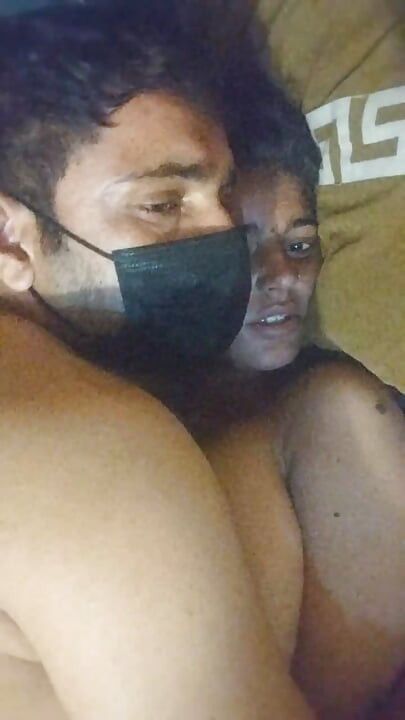 She goes live and she ask me fuck me live I fuck live chubby bhabhi