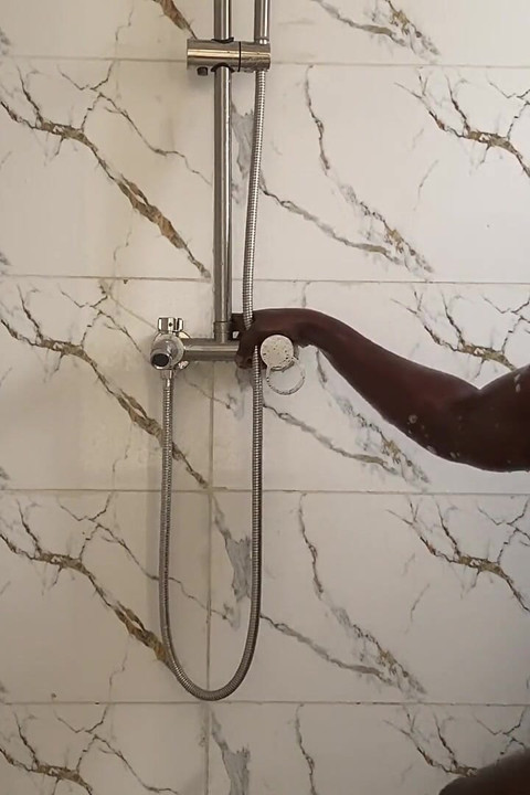 화장실에서 유부녀 따먹기