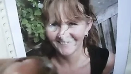 cumtribute için 46yo milf