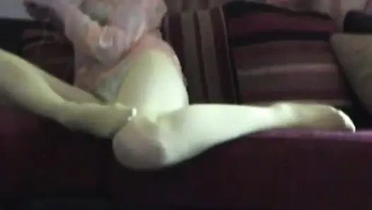 Sarı külotlu çorapla rahatlama