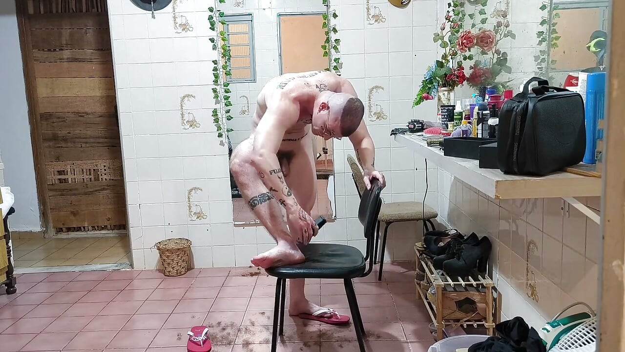 Shaving Legs, Groin and Thigh