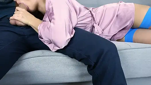 Kızıl saçlı sürtükten ateşli derin sakso büyük yarak, ağzına boşalma