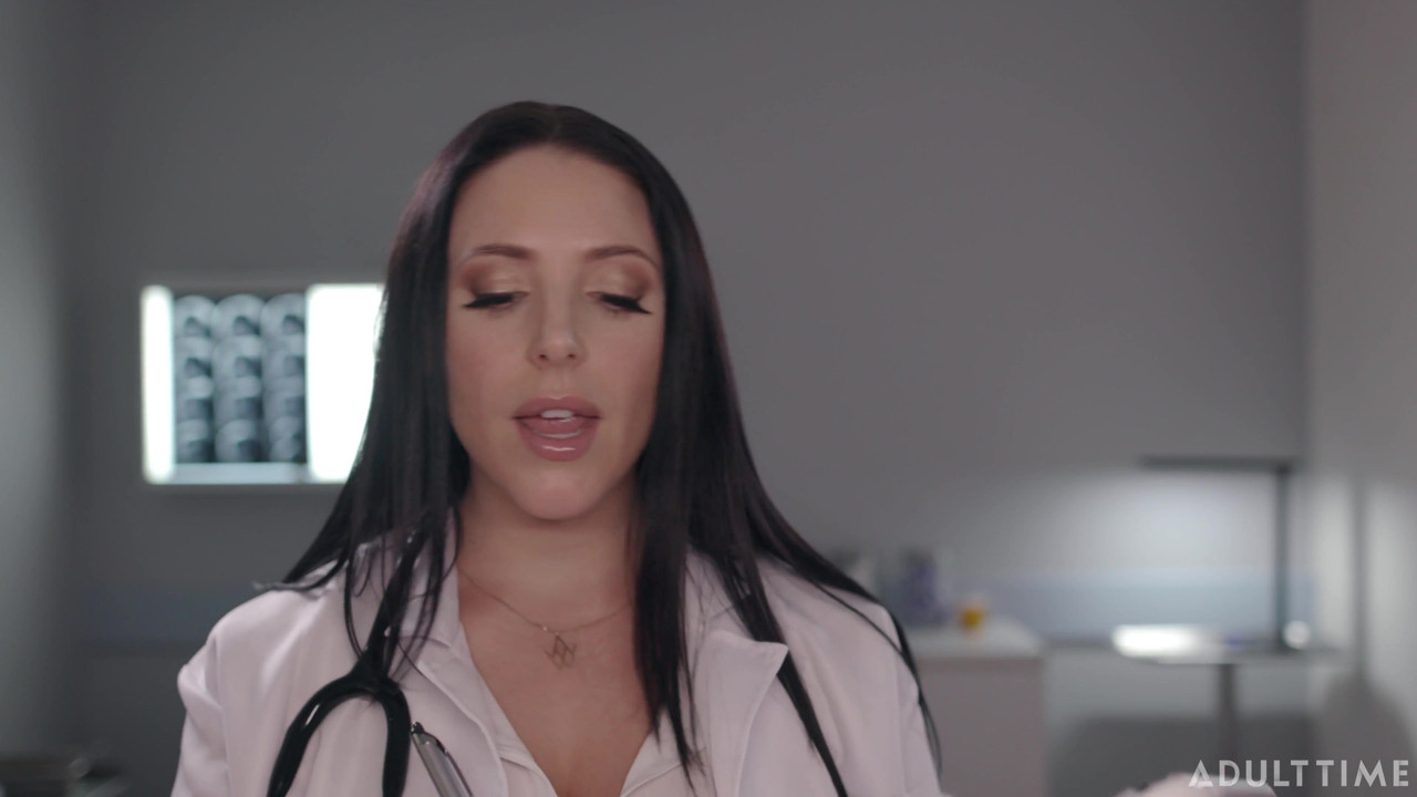 Asmrファンタジー博士。アンジェラ・ホワイトが全身身体検査