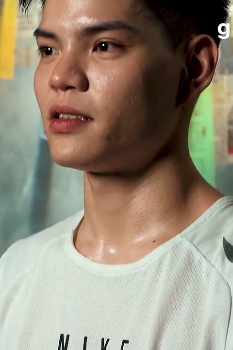 Gif-014 Straight Basketball Player / Thick Cock Sucked Dry