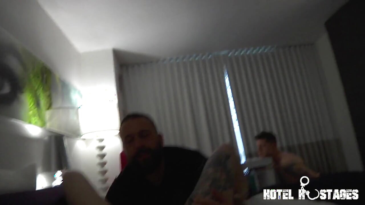 Turndown-service Teil 3 Mit Miles Stürmer, Arielle Aquinas, Dave Dixon