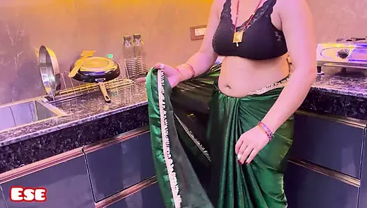 Aunty GOT fucked from Behind.......