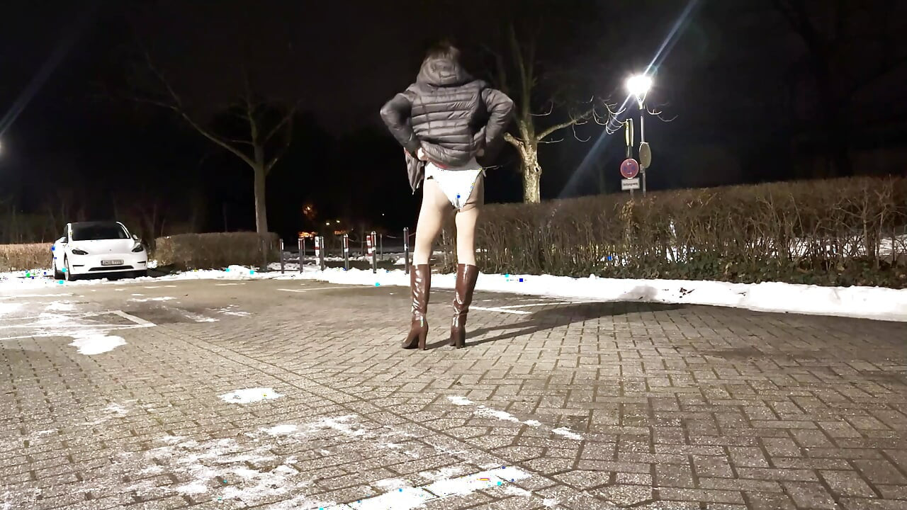 I Piss in My Jeanshort