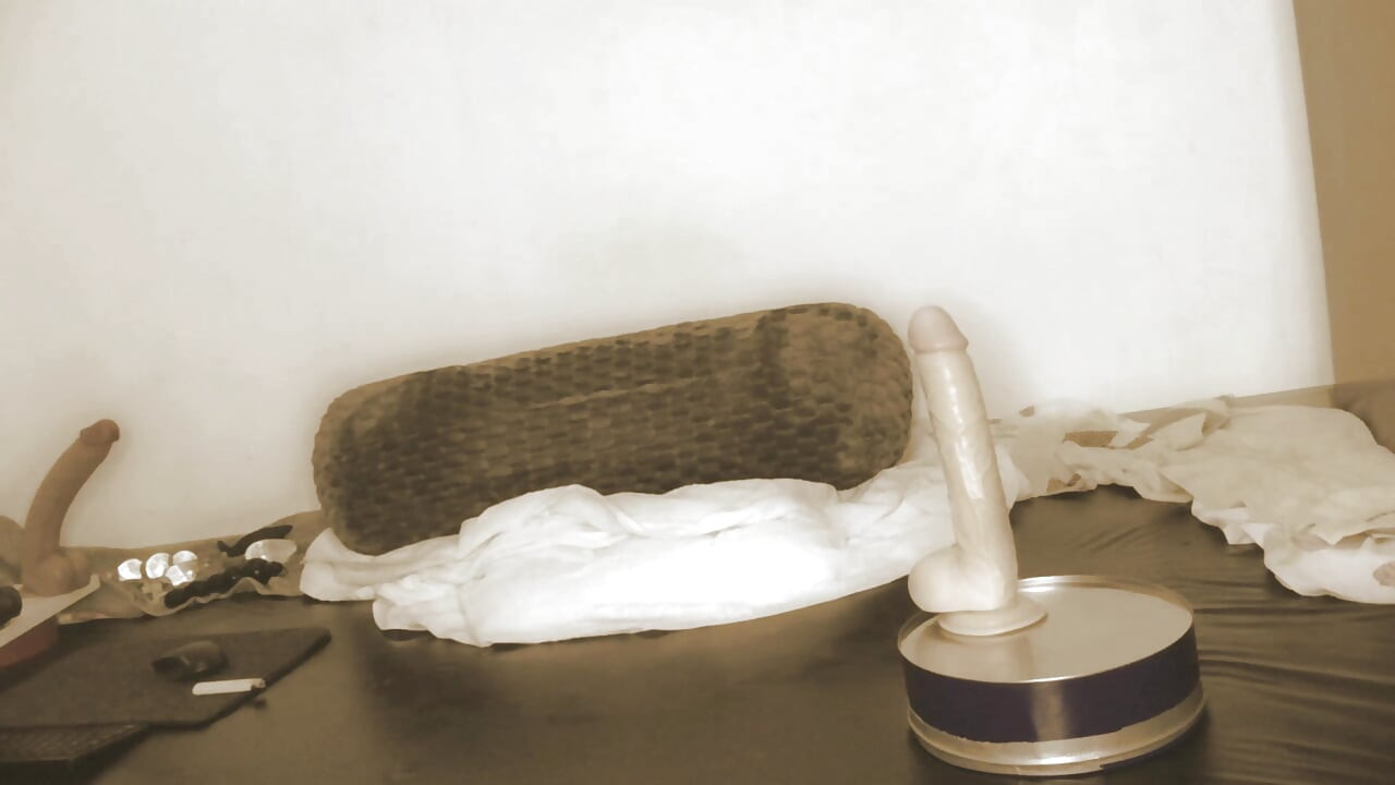 masked solo webcam masturbation and dildo ass fuck