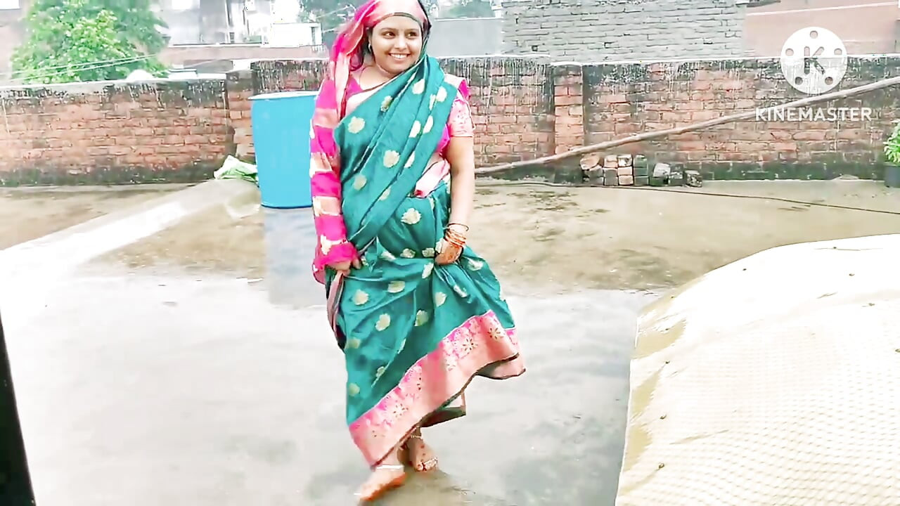 Indian Desi wife hard-core fuking neighbour boy's