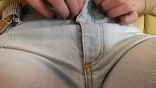 Almanya'dan sarışın bayan oyuncu seçmelerinde mastürbasyon yapıyor