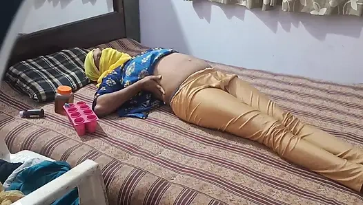 Sendirian tapi tidak kesepian - romansa rahasia wanita