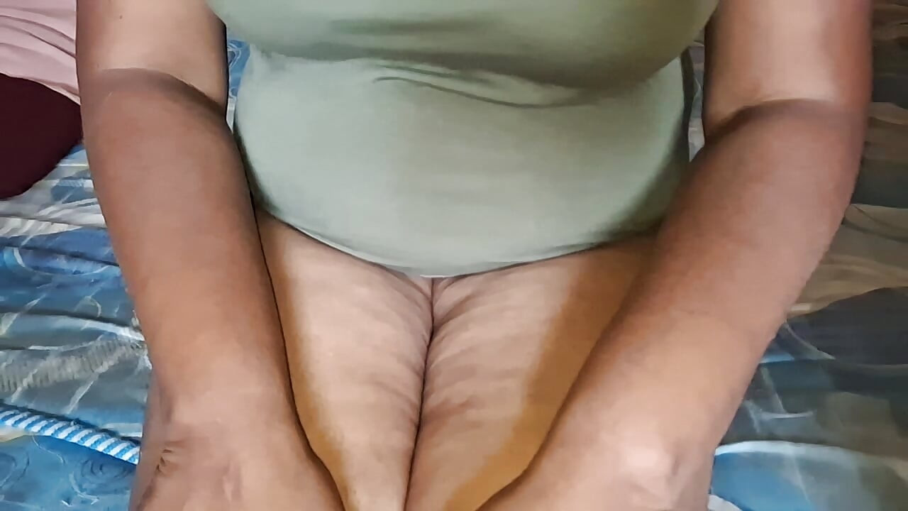 סרטון סקס בהילוך איטי אישה הודית