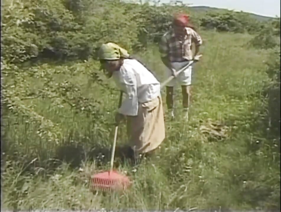 Outside milf pussy fuckin in dogging, pussy licking in 69 position