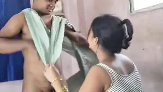 Sweetsex2001Indian Bangali desi ateşli cupule