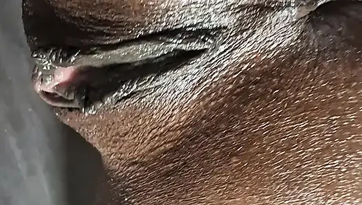 Little Blue Nasty izlenmeyi seviyor