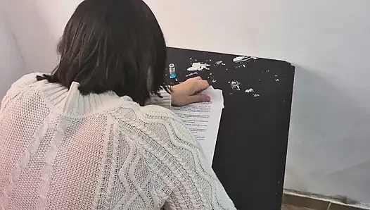 Dari Gadis Universitas ke Pelacur
