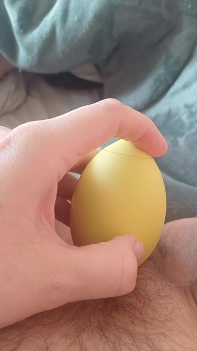 Masturbating with my lemon clit suction toy makes my pussy pulsate.