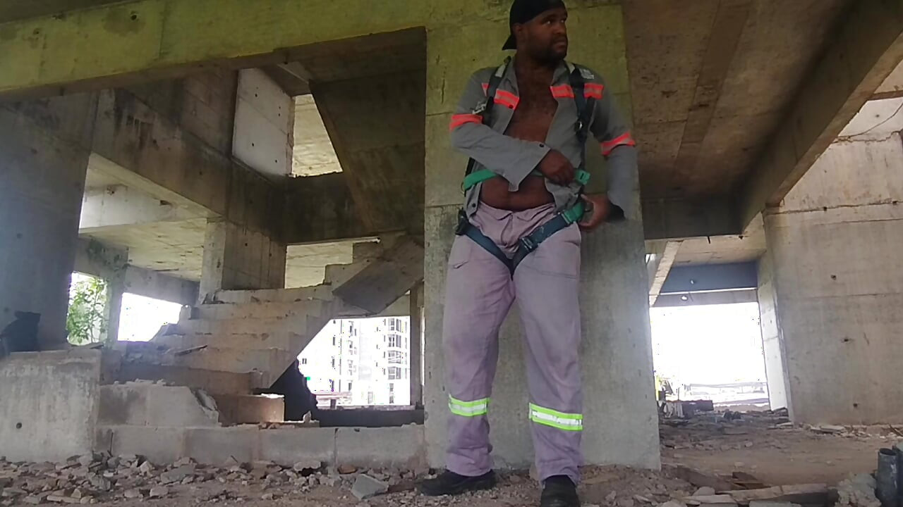 Ponijela sam igračku na posao i pogledaj što sam učinila