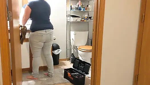 Der hintern der frau, klempnerin