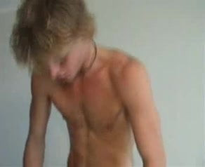 Surfer goes 2 rounds at gay gloryhole