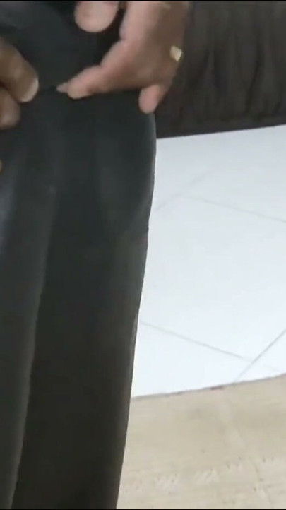 I was so horny that I made a purchase just to give to the delivery man | Clip 1