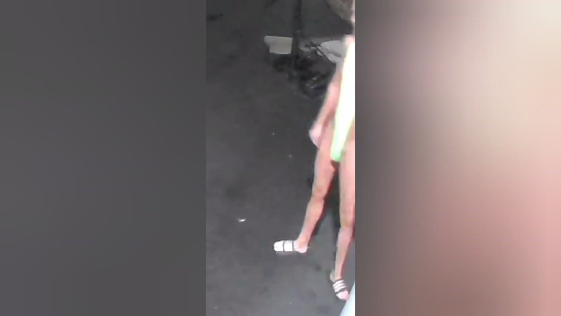 あなたの鑑賞の楽しみのために再び私道に出てください。コメントをお願いします