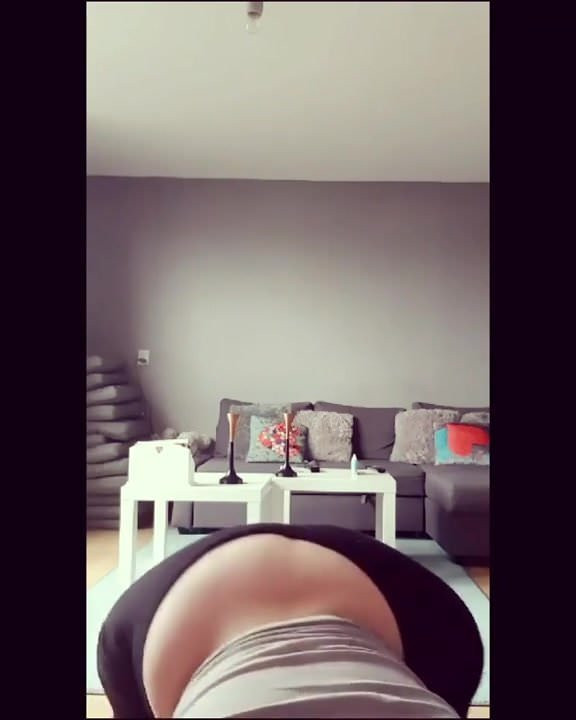 bbwfarah14