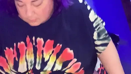 BBW Does Peek a Boo Yoga