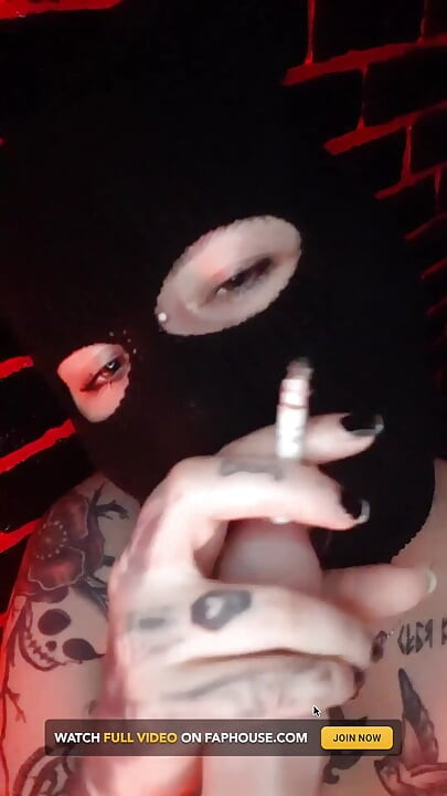 Noface Smoke Blowjob