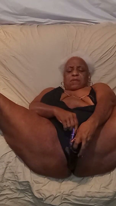Make That Pussy Squirt And I Will Clean Up Your Mess | Clip 1