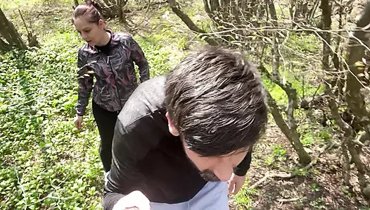 Outdoor MILF Anal Part 2