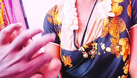 Indische stiefschweder fickt den stiefbruder ihres ehemanns. Telugu dirtytalk.