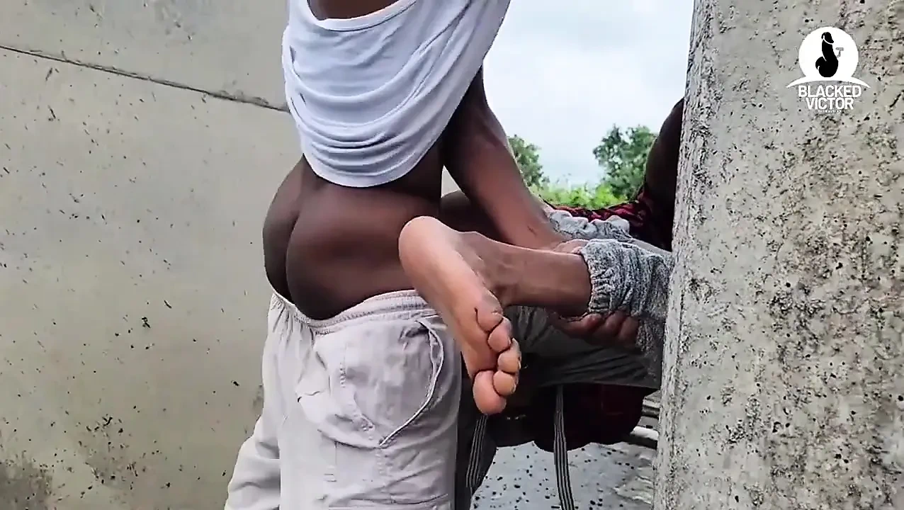 Big Dick Drills My Tight Asshole Outside