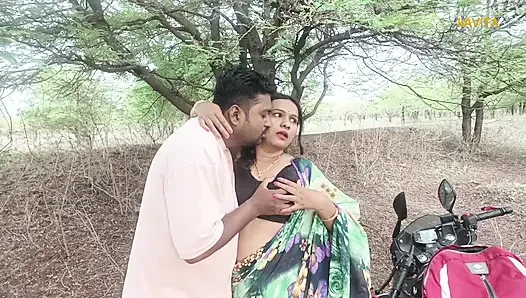Kavita Bhabhi трахается в джунглях с Tatya раком, лижет минет и грязную сперму в рот