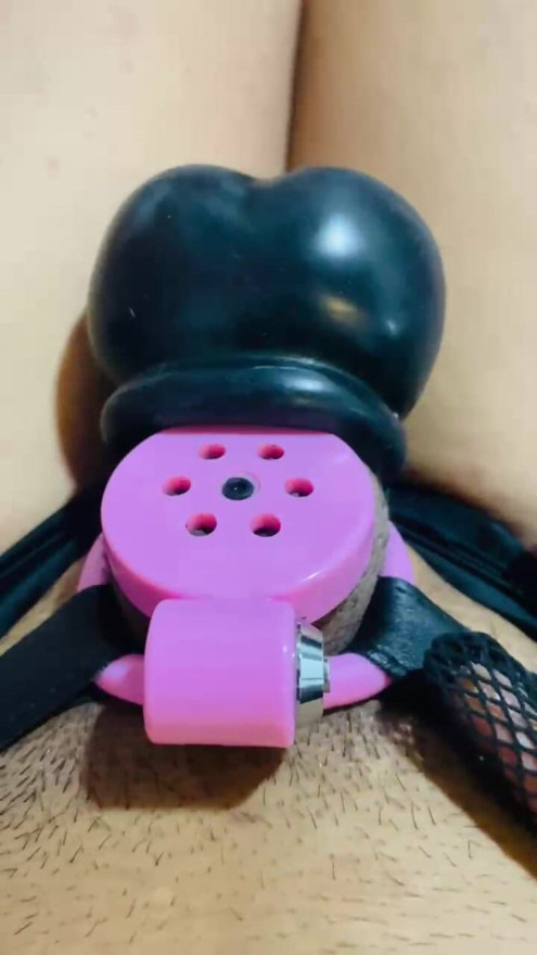 Feel In chastity play
