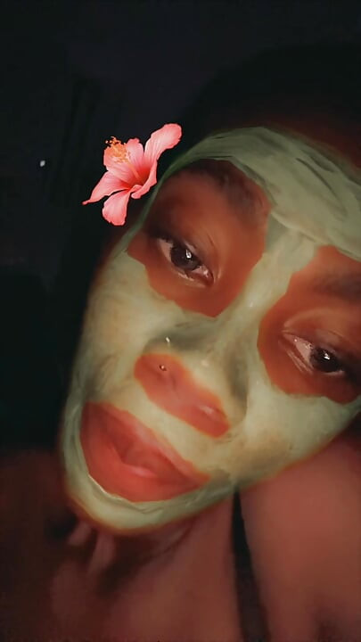 Iubește pula mea mare