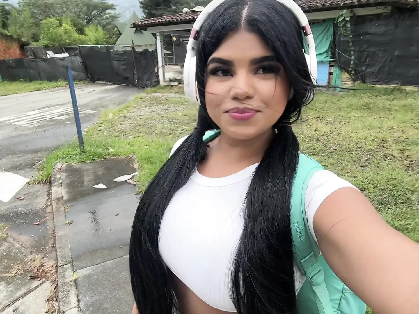 I went out to work out and ended up fucking a stranger in public